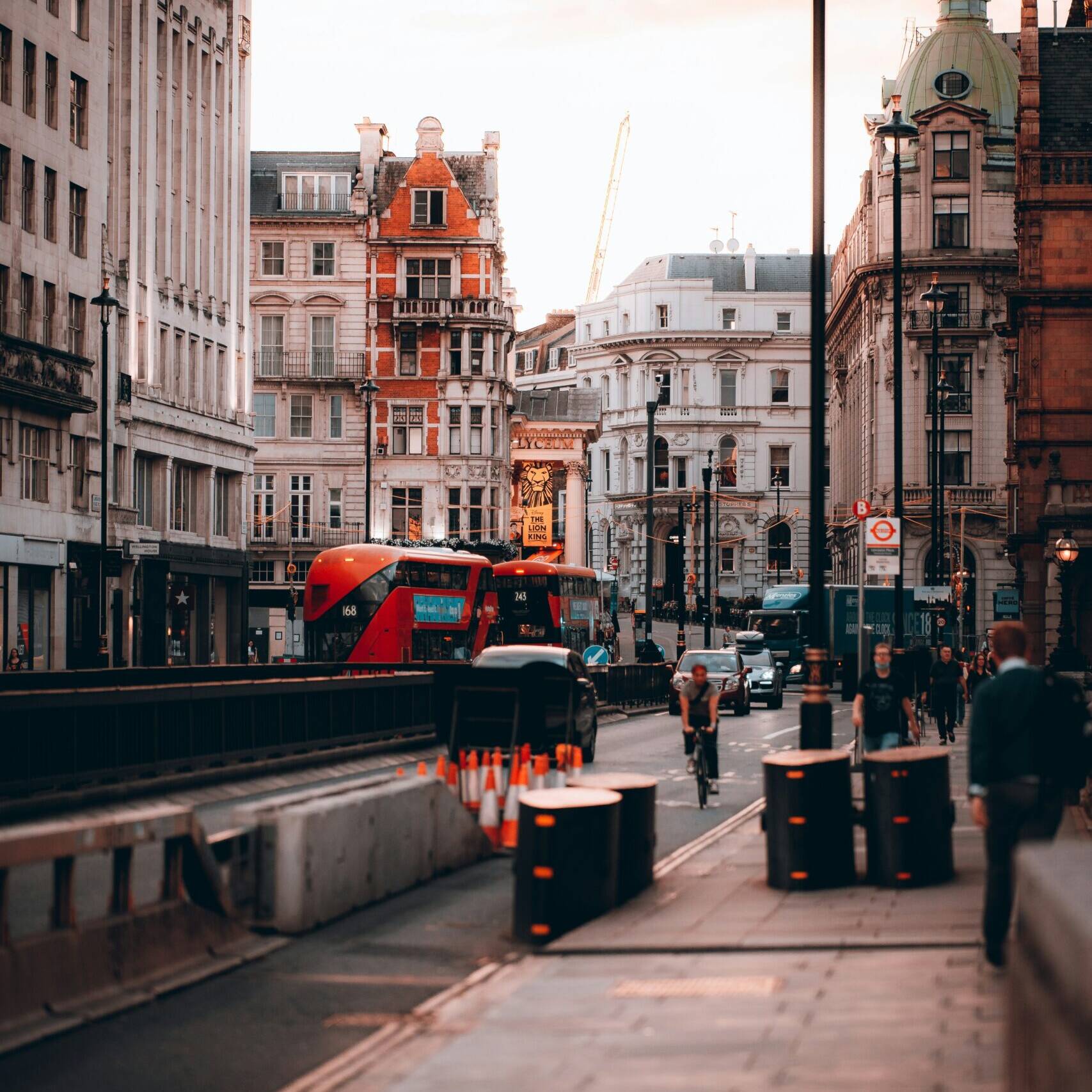 London bus and taxis in London city centre